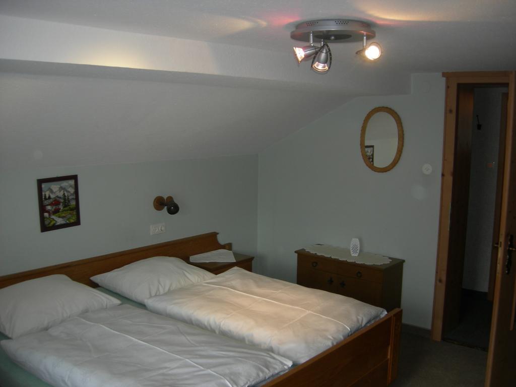Haus Mooshof Appartement Lermoos Buitenkant foto