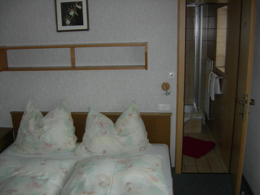 Haus Mooshof Appartement Lermoos Kamer foto